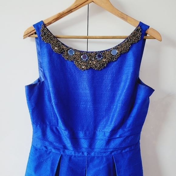 Kay Unger New York Royal Blue Embellished Collar Silk Dress - Picture 3 of 12